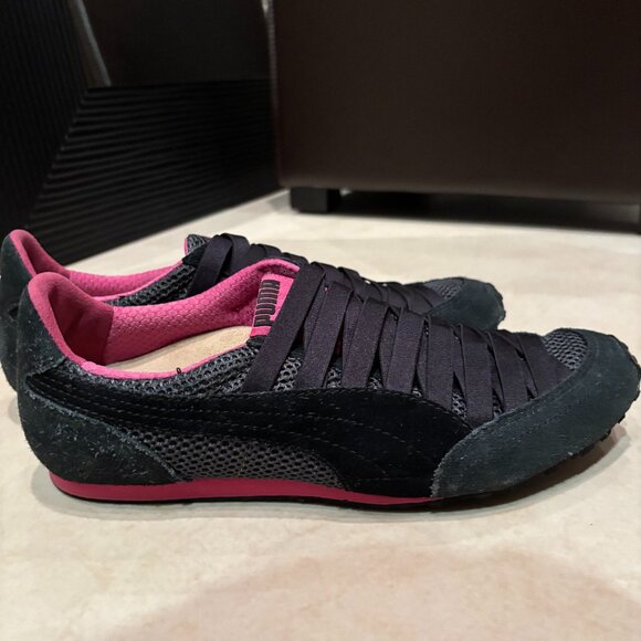 Puma Slip On Sneakers/Trainers - Picture 1 of 4